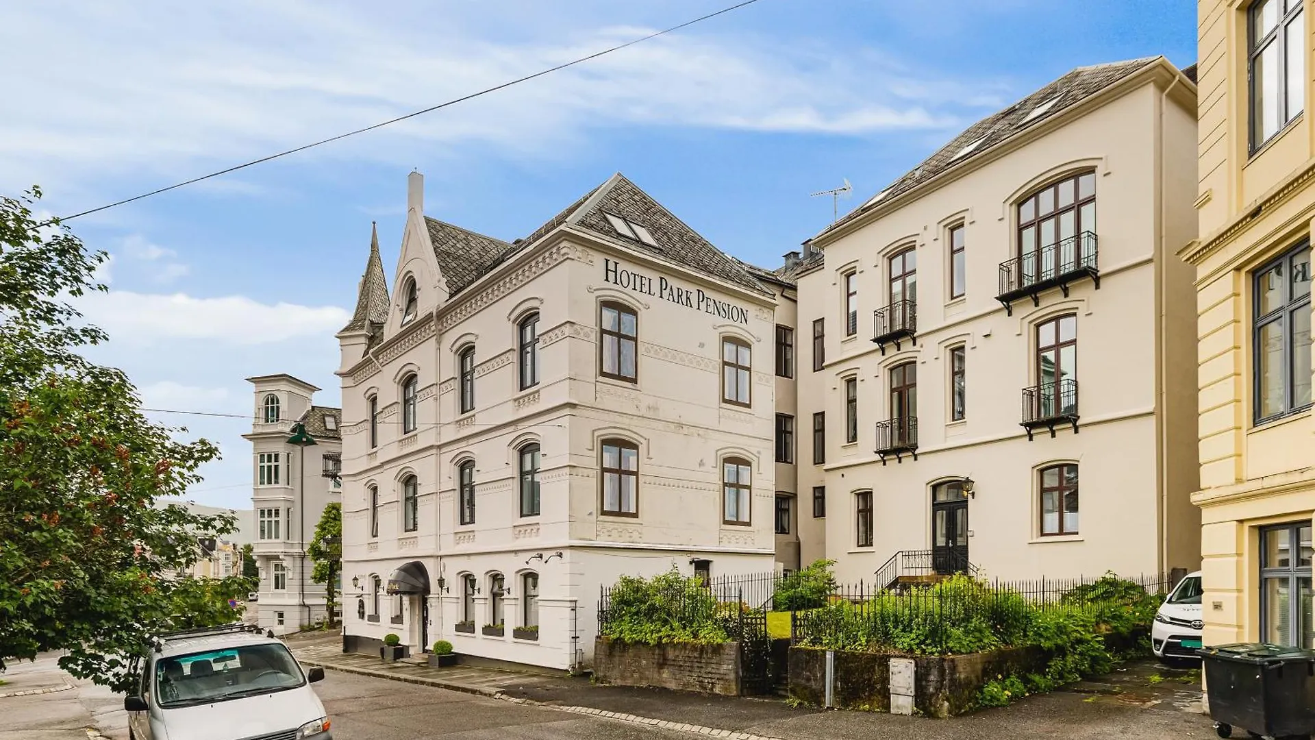 Dinbnb Apartments I Historical Building I 50M To University Museum Bergen